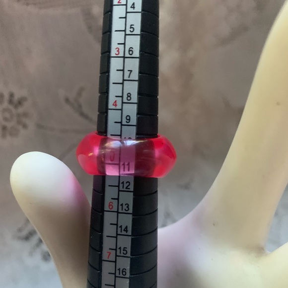 Vintage 1960’s Mod rings possibly lucite! - Picture 6 of 7